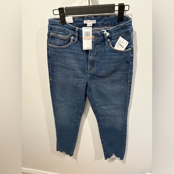 NWT- Good American-GOOD LEGS CIGARETTE JEANS - Picture 1 of 6